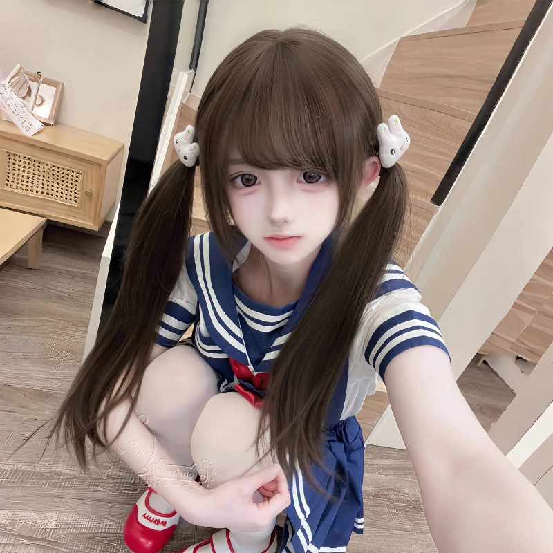 Connie [Sweet Girl] Peruka z długimi włosami dla kobiet, codzienny styl Lolita, prosty podwójny kucyk, kostium JK na całą głowę