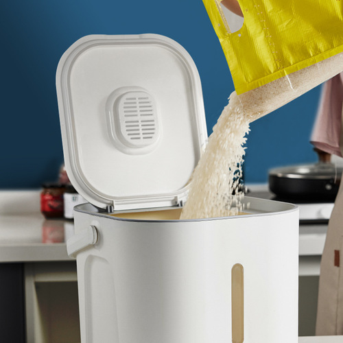 Rice bucket simple home kitchen food-grade sealed insect-proof and moisture-proof rice bucket box portable rice flour bucket rice cylinder
