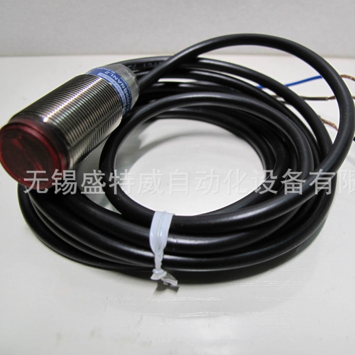 原装XUB0BNSWM12/XUB5APBWL2/XUB9APAWL2/XUB5ANAWM12光电开关