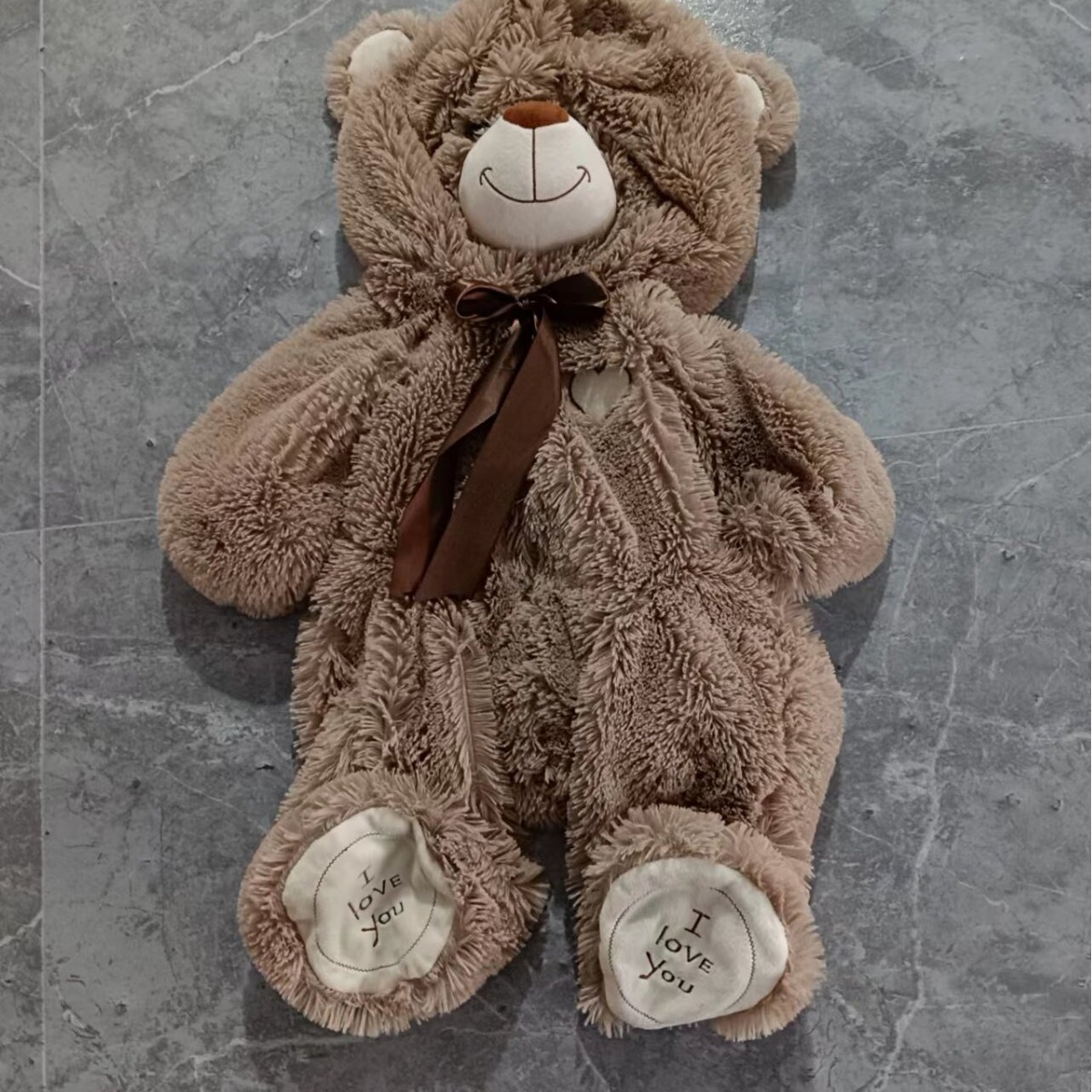 Factory wholesale birthday gift plush toy doll doll hug bear 4 color big hug bear leather semi-finished products