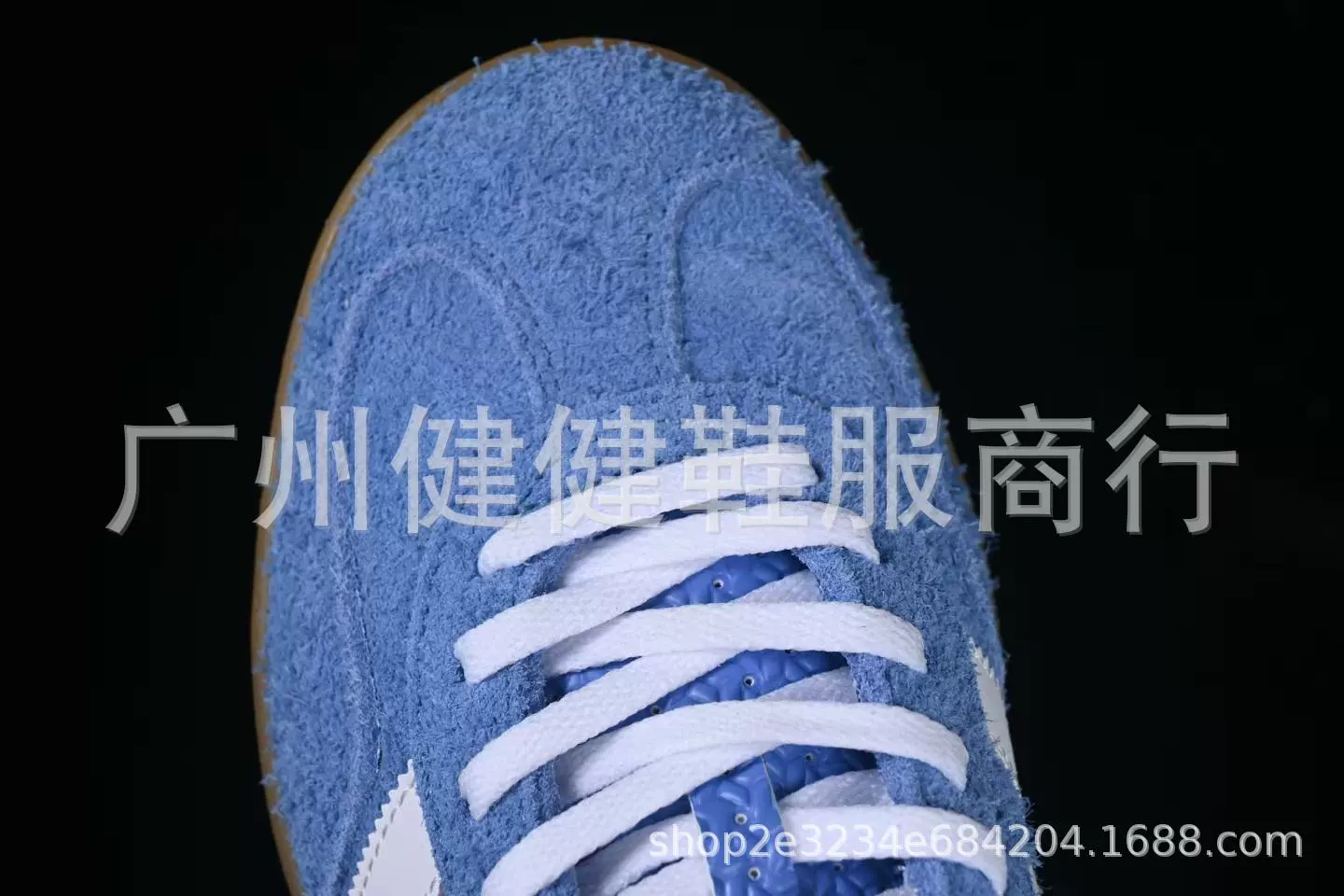 Всесезонные кроссовки Adidas для мужчин и женщин с площадкой, обувь Jianjian Guangzhou кампус клубника медведь красно-белый, плоская замена Maillard