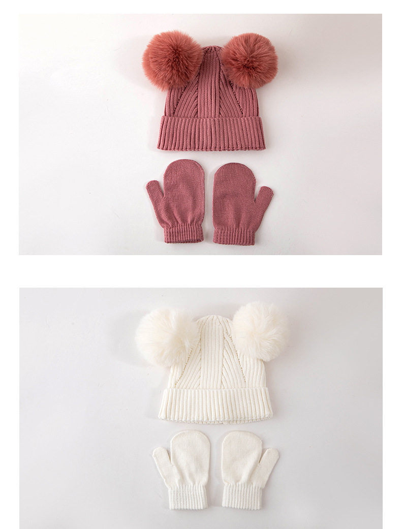 Children Unisex Cute Solid Color Pom Poms Wool Cap display picture 2