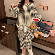 秋冬季珊瑚绒睡裙女士长袖保暖过膝加绒加厚法兰绒过膝大码家居服