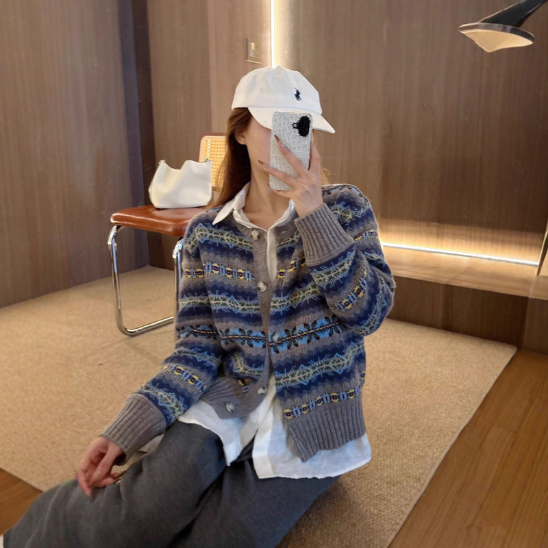 Niche Designer 2025 Winter 12-Color Heavy Yarn Fair Isle Striped Vintage Cardigan Women's Knitwear