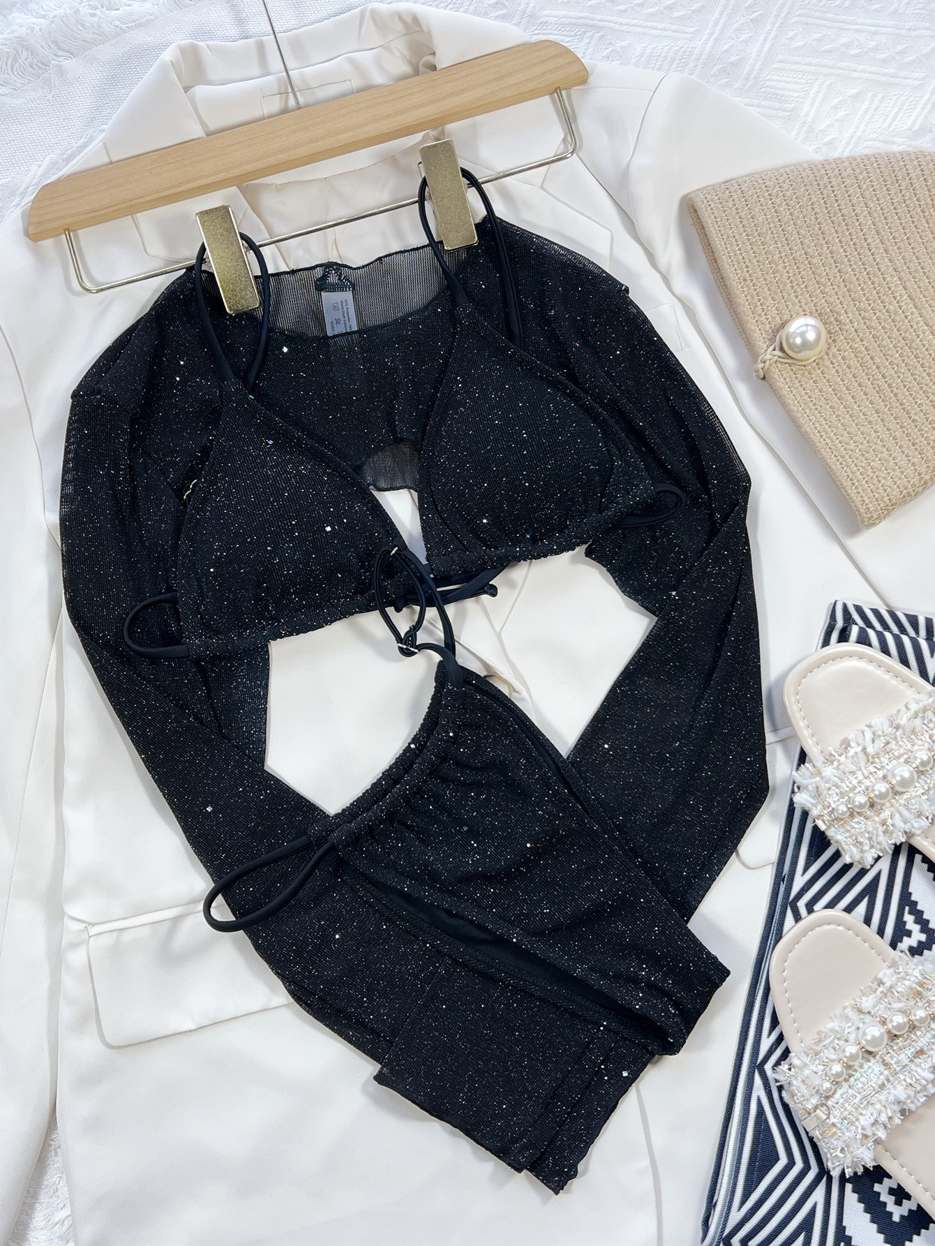 Polyester Fabric Type 3 Pieces Set Quantity Women's Solid Color Sequins 3 Pieces Set Bikinis Swimwear