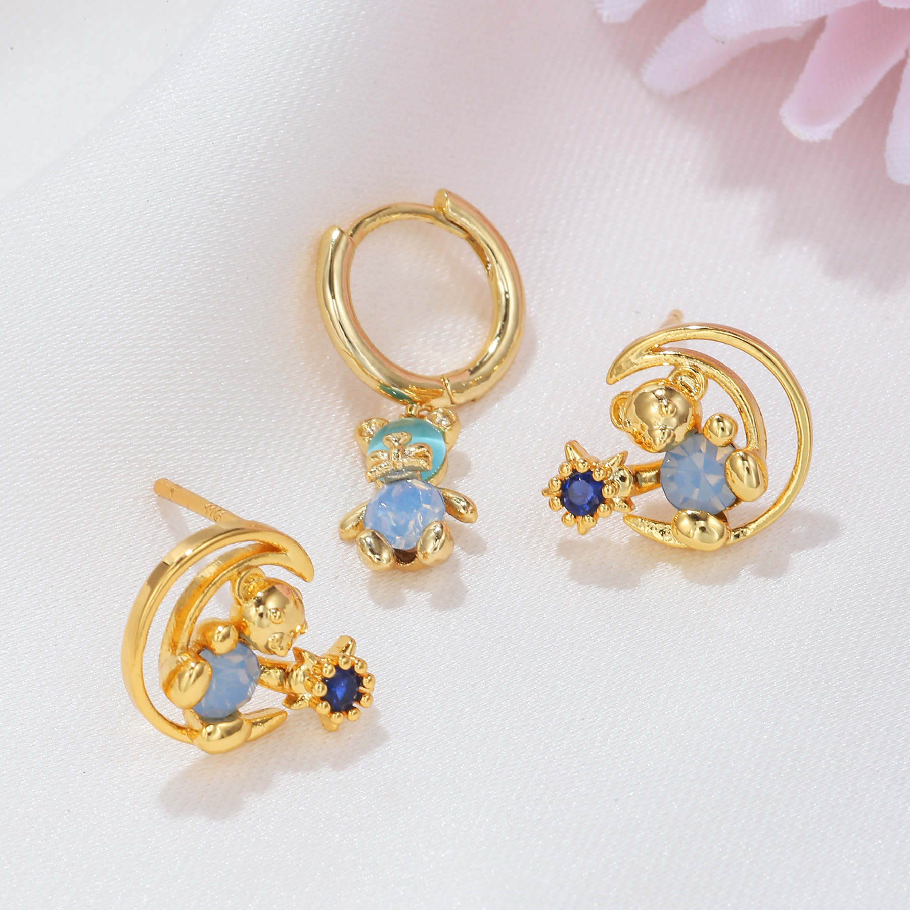 Fashion Star Moon Bear Brass Earrings Plating Artificial Gemstones Copper Earrings display picture 4