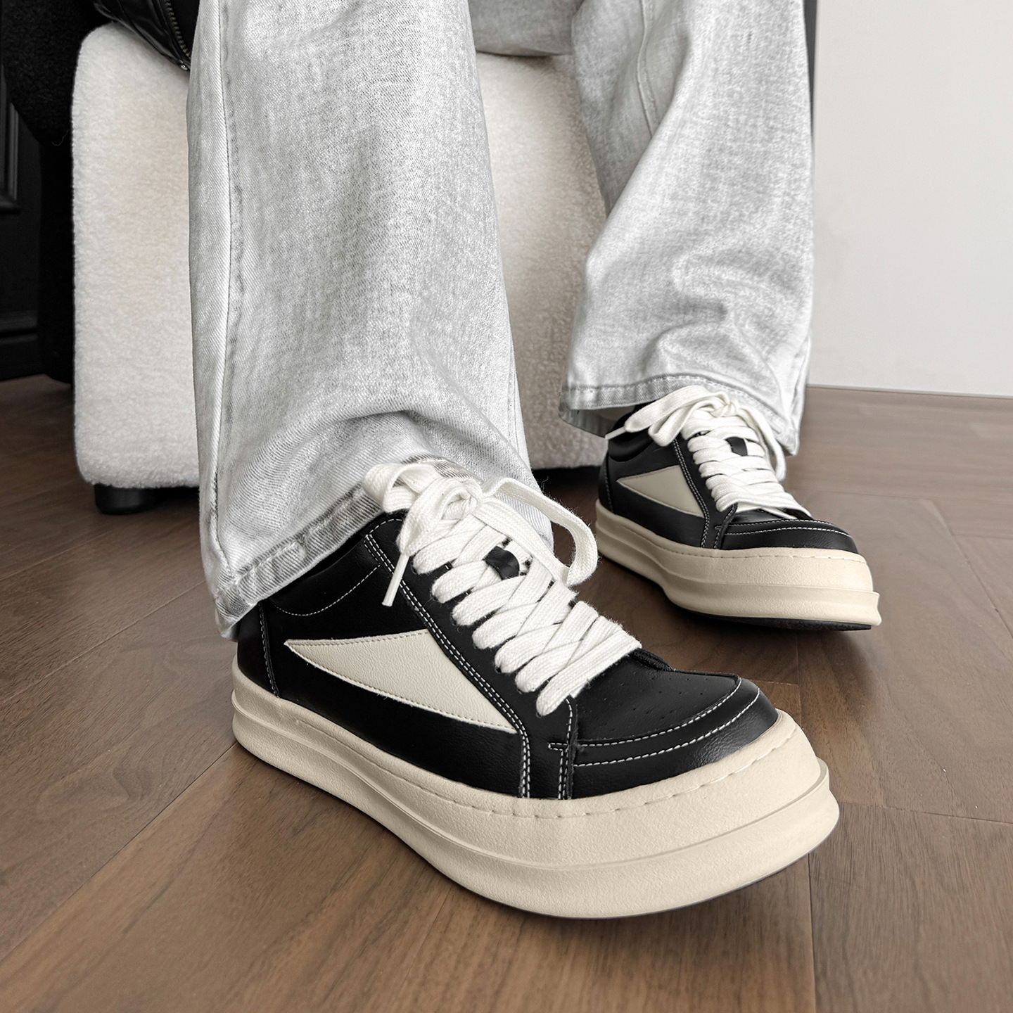 Chaussures décontractées de style triangle inversé, polyvalentes, style skate, sport, américaines, streetwear, plateforme, rétro, pour hommes_voghion.com