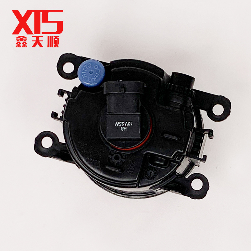 Front fog lamp 6208Q3 applies to Dongfeng logo 307 308 Citroen New Elysee Sega Triumph 301 fog