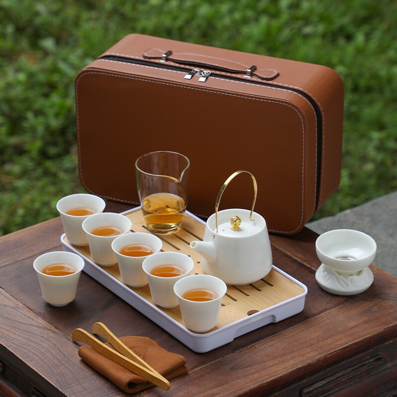 Travel Kung Fu Tea Set, Ceramic Teapot and Teacups, a Complete Set, Portable Outdoor Gift, Practical Gift for Clients