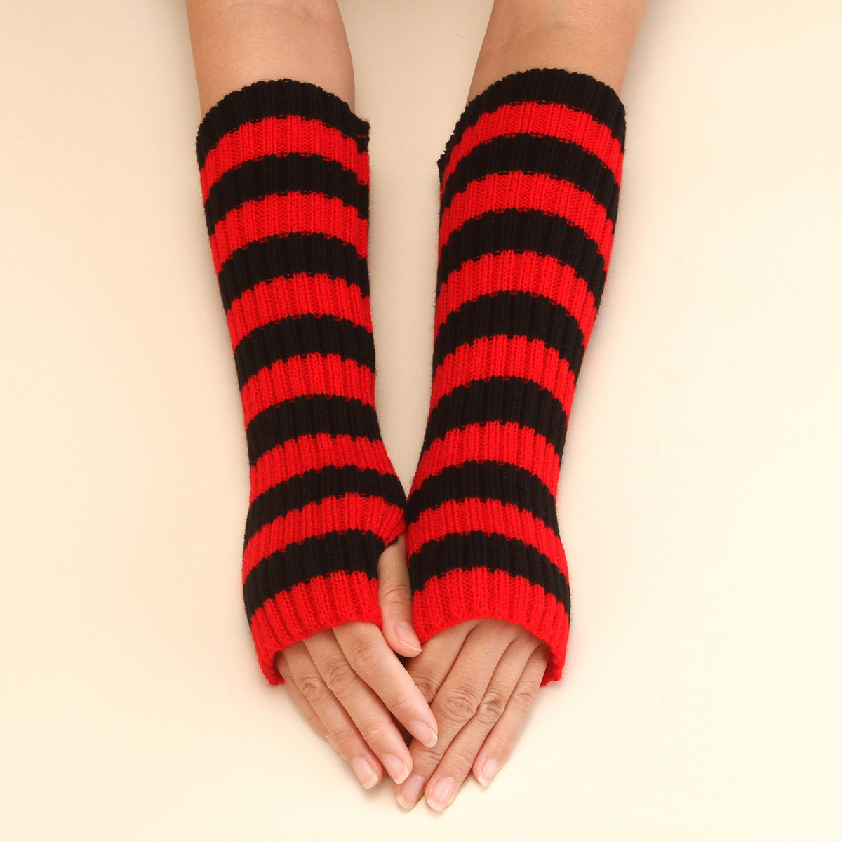 Nuevos guantes de lana transfronterizos de otoño e invierno para hombres y mujeres de longitud media a rayas de punto cálido medio dedo guantes de dedo abierto