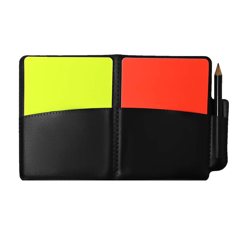 표시되지 않은 빨간색 및 노란색 카드