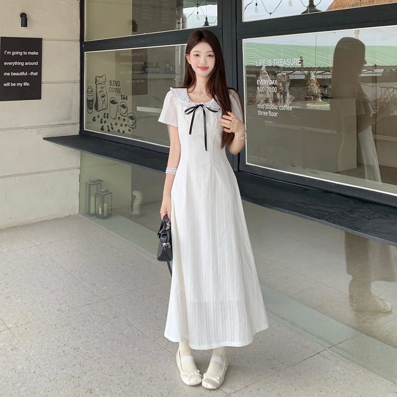 Summer Elegant White Dress, White Long Dress with Doll Collar, Over-The-Knee Princess Dress with Bow and Waist-Cinching Design Summer Elegant White Dress, White Long Dress with Doll Collar, Over-The-Knee Princess Dress with Bow and Waist-Cinching Design