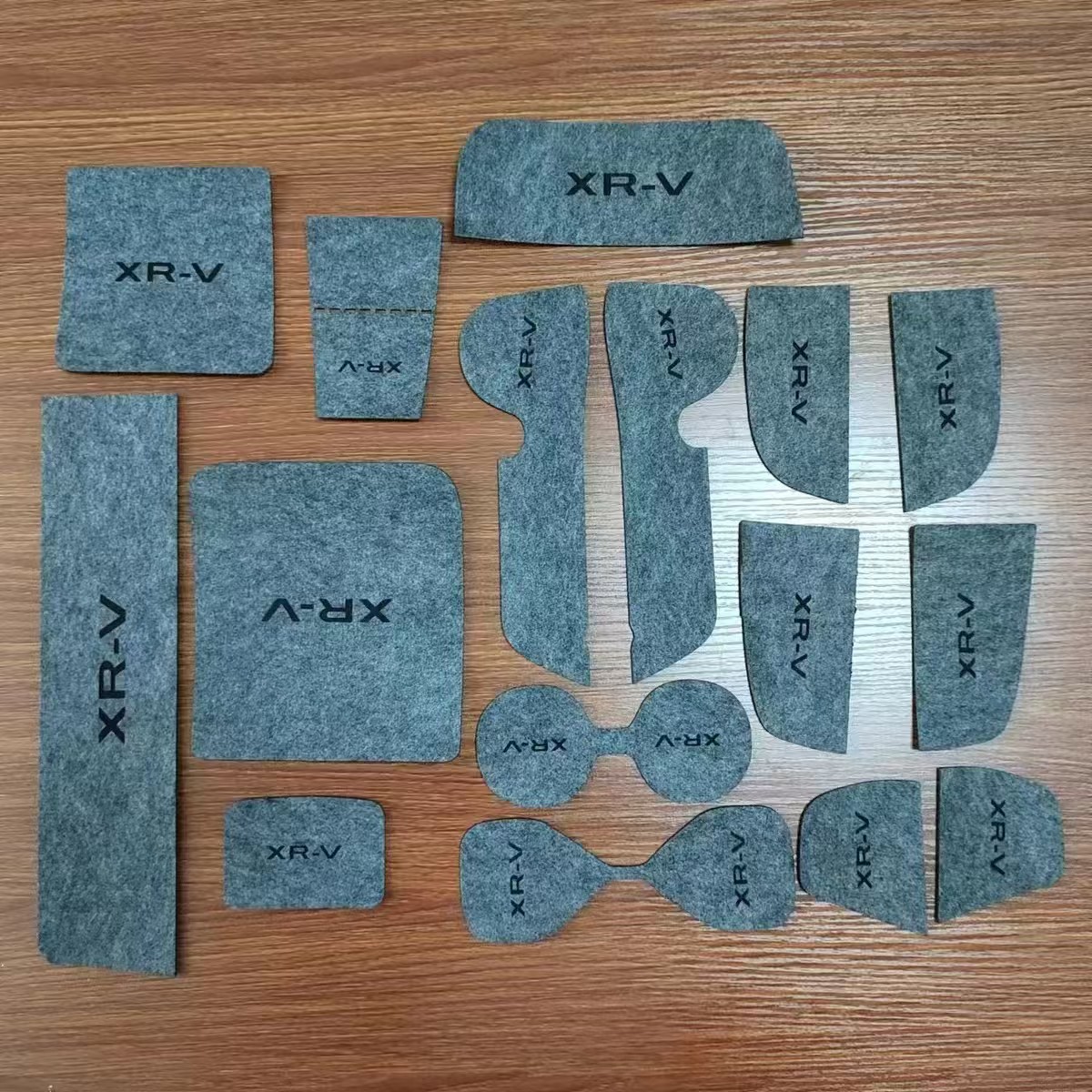Suitable for 2023 Model Vezel Xrv Door Slot Mats, Xrv Interior Storage Box Cup Mats, Anti-Slip Mats, Decorative Modification Use