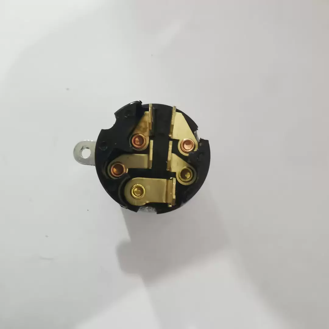 48750D0100 48750-D0100   适用于尼桑点火电缆开关