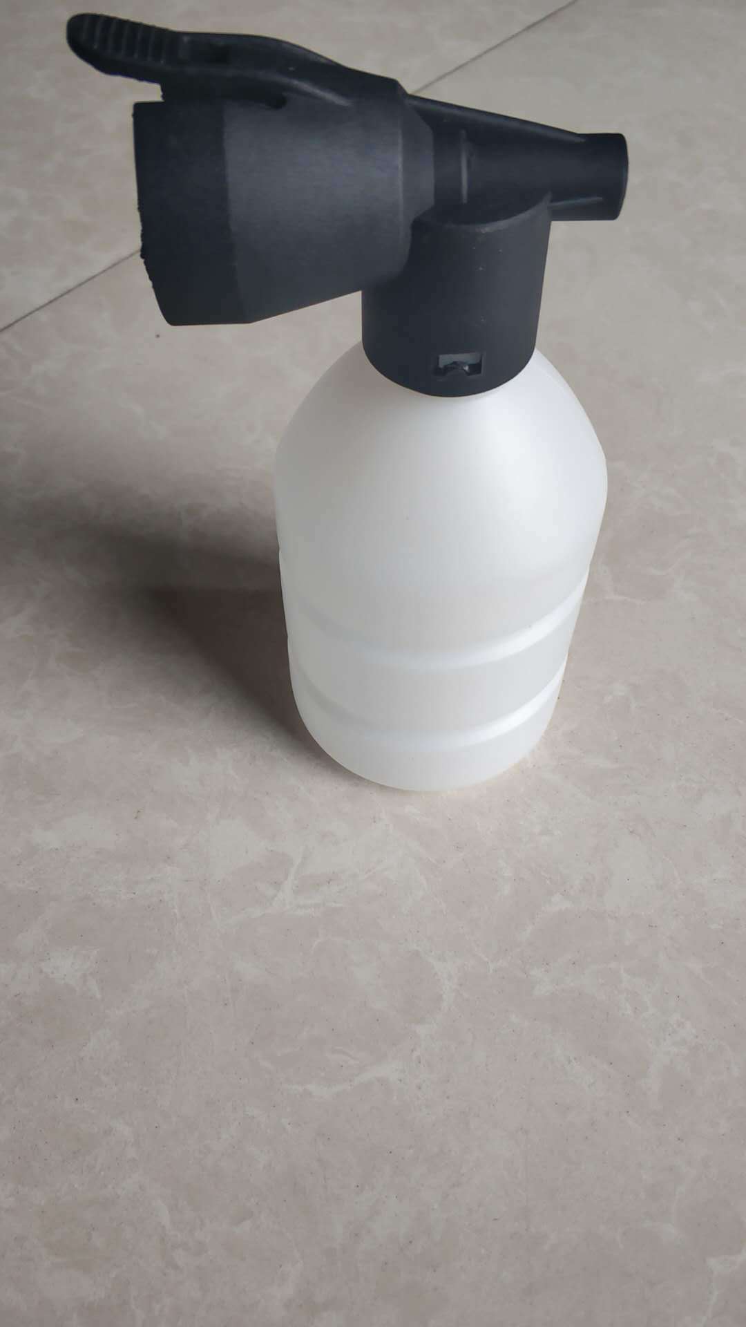 家用高压洗车水枪抢便携式洗车液泡沫壶泡喷壶工具