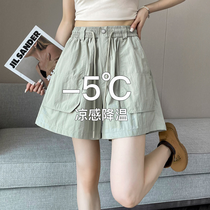 This Year's Popular Pink Cargo Shorts for Women in Summer, American Style, Quick-Drying, Large Flap Pocket Pantss, High Waist, Slimming Look and Loose 8127