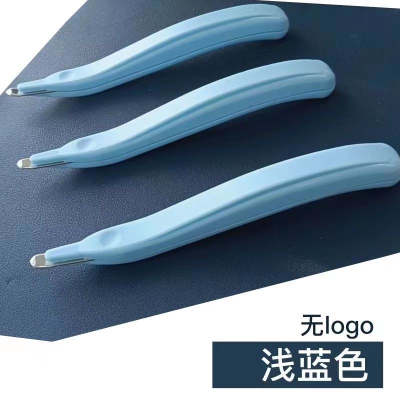 Puede obtener un excelente dispositivo de extracción de uñas para quitar grapas