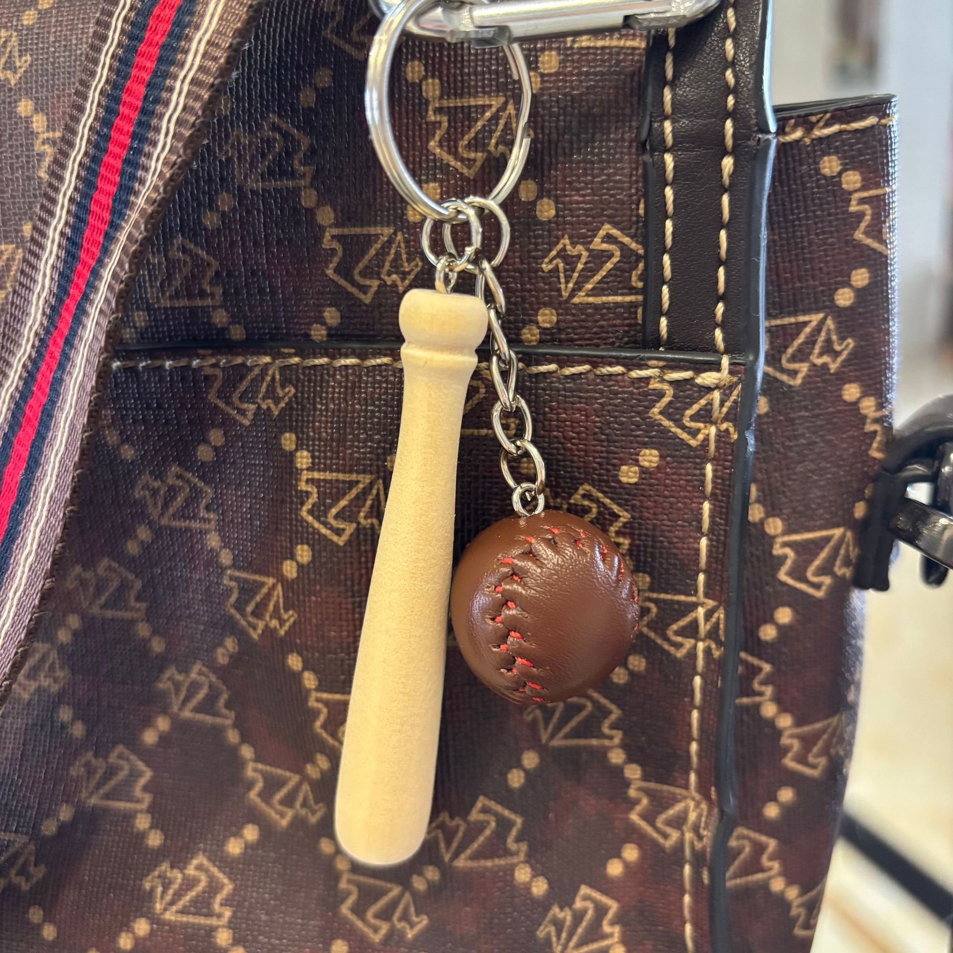 ECAA2F6738E013826B48941BF3846E