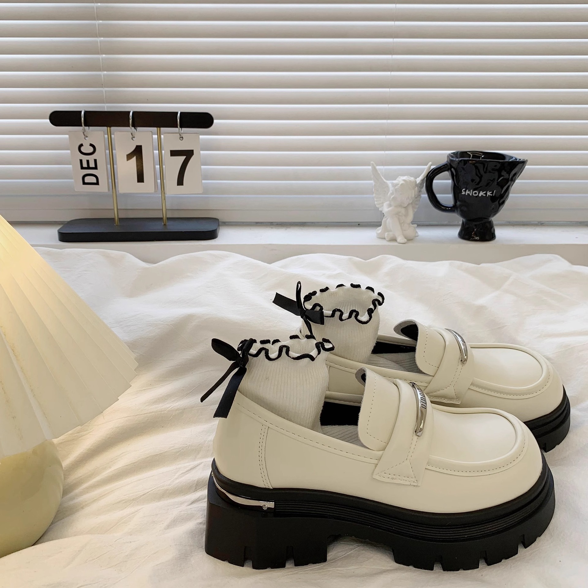 Women's Thick Sole Loafers Comfortable Casual Shoes For Autumn_voghion.com