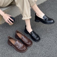 7226 大码女鞋英伦风羊皮圆头一脚蹬百搭真皮平底乐福鞋女小皮鞋