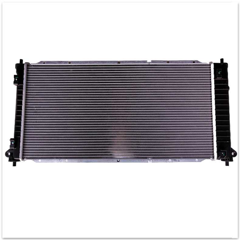 2131034620 2131034224 is suitable for Ssangyong Korando radiator assembly water tank
