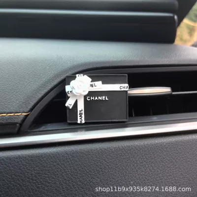 Cartoon Perfume Interior – Car Perfume Aromatherapy - black-camellia-gift-box
