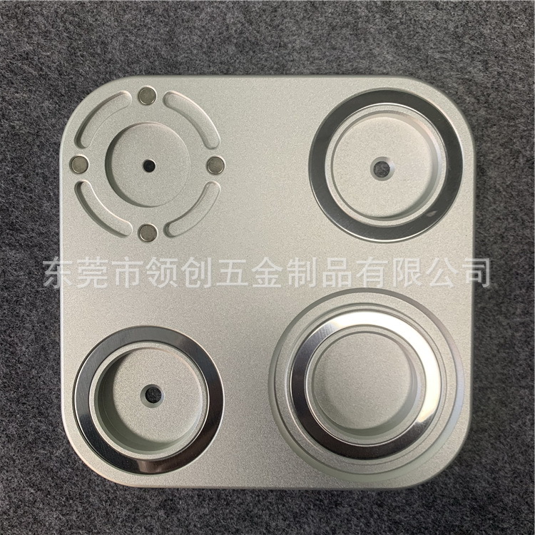 小批量加工电源沉孔铝面板 金属拉丝插座镂空铝板 装饰开关面板