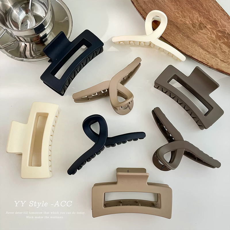 Milk Brown simple clip de tiburón horquilla hembra Cabeza trasera updo clip de pelo cabeza de plástico grande pinza de pelo tocado horquilla