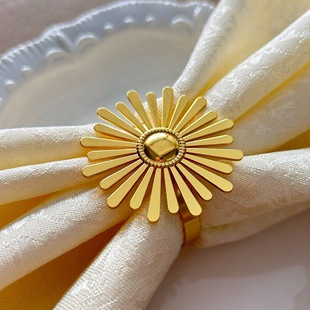 Cross-Border Amazon New Metal Sunflower Napkin Ring Hotel Table Napkin Buckle Western Restaurant Cloth Ring Wholesale