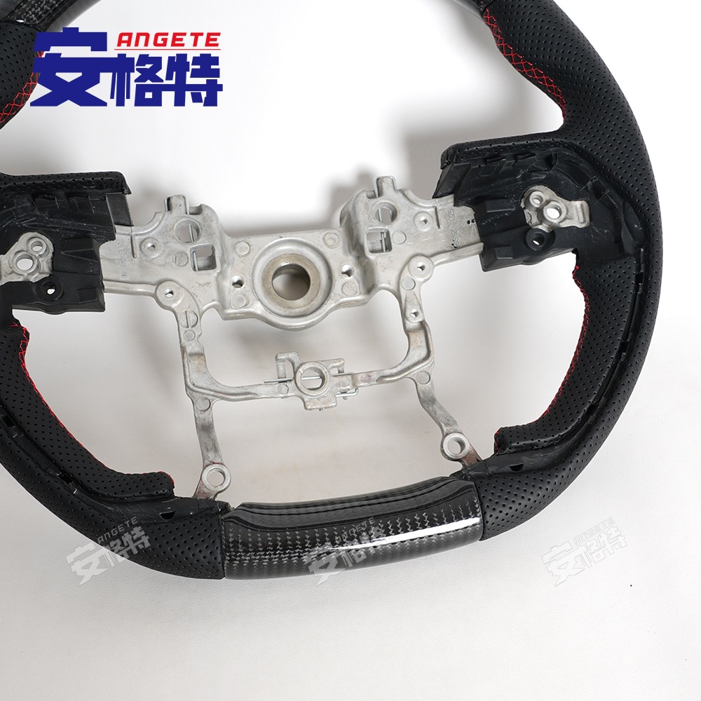 Suitable for the New Toyota Tacoma Tacoma/Tundra Real Carbon Fiber Car Steering Wheel Modification