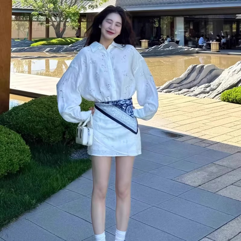 服装店小丝巾系腰方巾藏青腰果丝巾女搭配风衣装饰领巾民族风丝巾|undefined