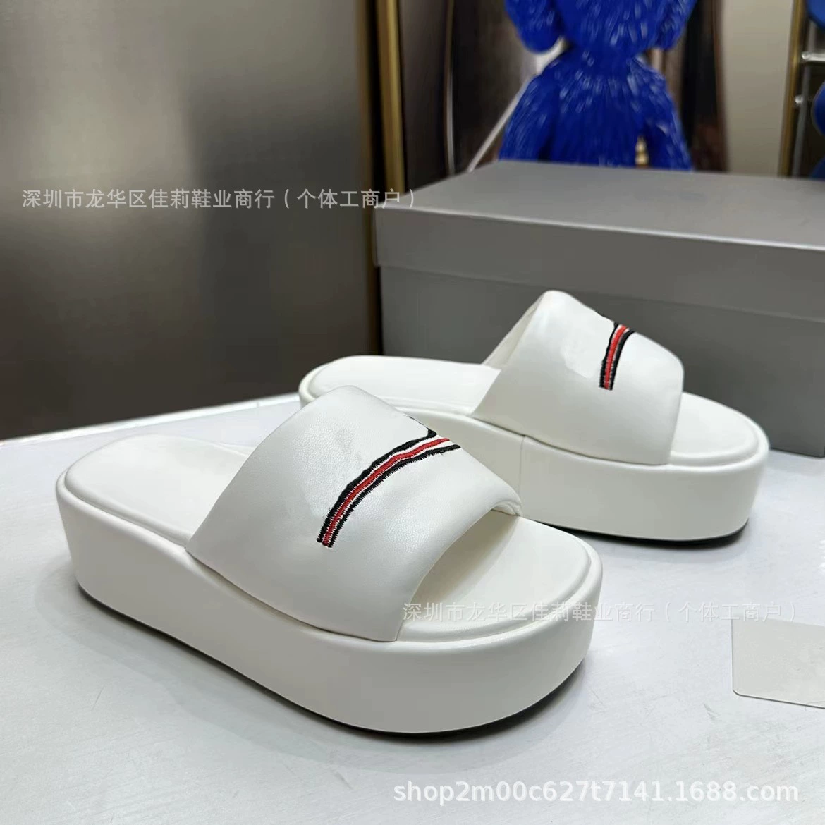 B Home 2024 новые летние тапочки с вышивкой на толстой подошве