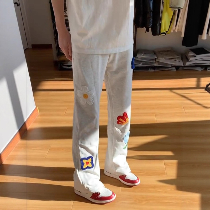 Floral Embroidery Curved Hem Sweatpants for Men, Summer American Style Heavy-Duty Casual Sports Pants, Cleanfit Slightly Flared Straight-Leg Pants