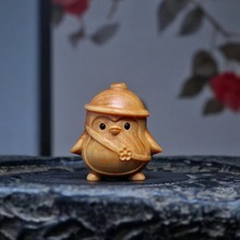 崖柏木雕刻动物摆件企鹅创意治愈系手把件工艺品可爱挂件礼品批发