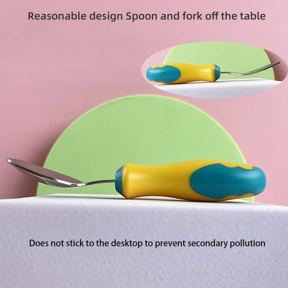 8 勺叉离桌 English