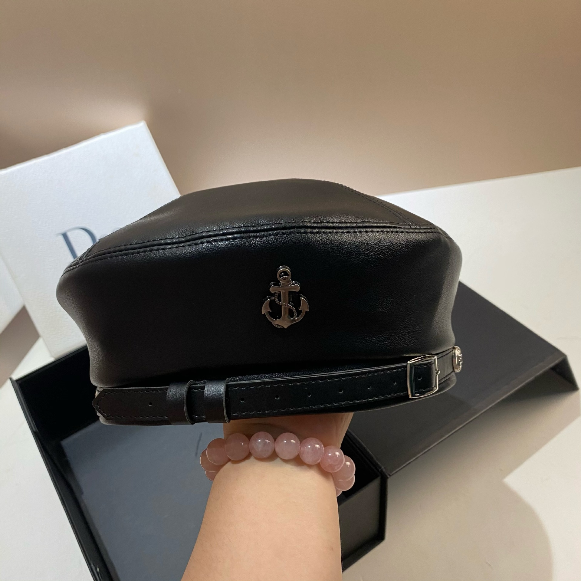 Original design fashion Europe and the United States personality British belt anchor bud hat men and women the same painter hat_voghion.com