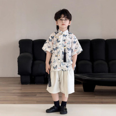 男児シャツ2025夏蝶子供半袖洋気プリントシャツ子供服潮中子供代代理