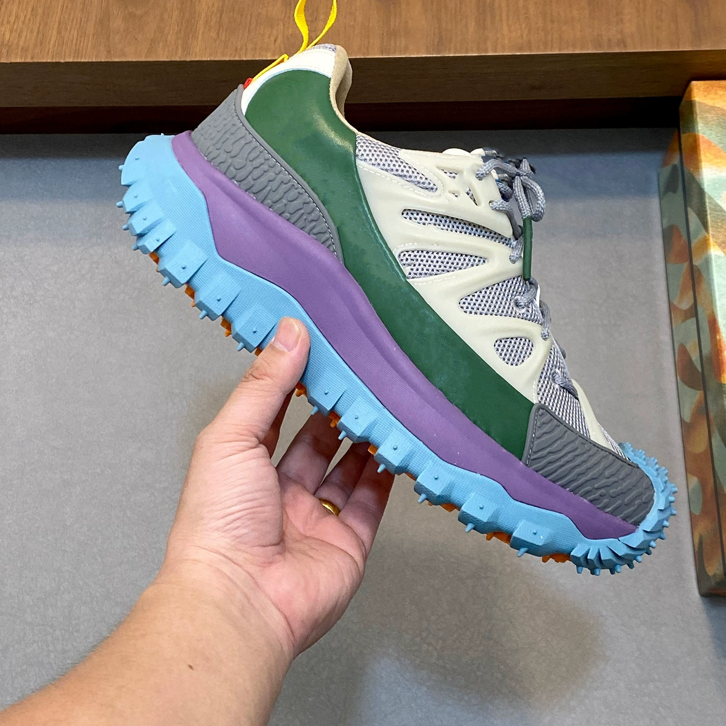 Европейская высококачественная повседневная обувь для внешней торговли, мужская повседневная обувь на толстой подошве из натуральной кожи с цветными блоками, на шнуровке, из воловьей кожи