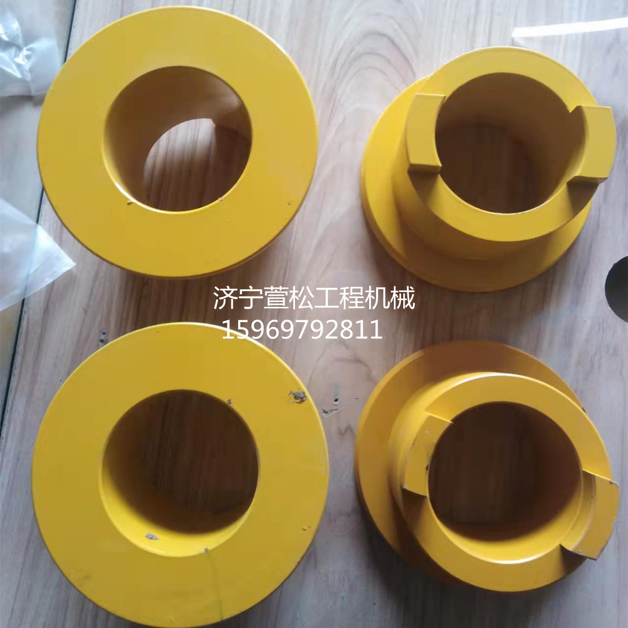 D65PX-15推土机液压泵702-21-09260推土机配件