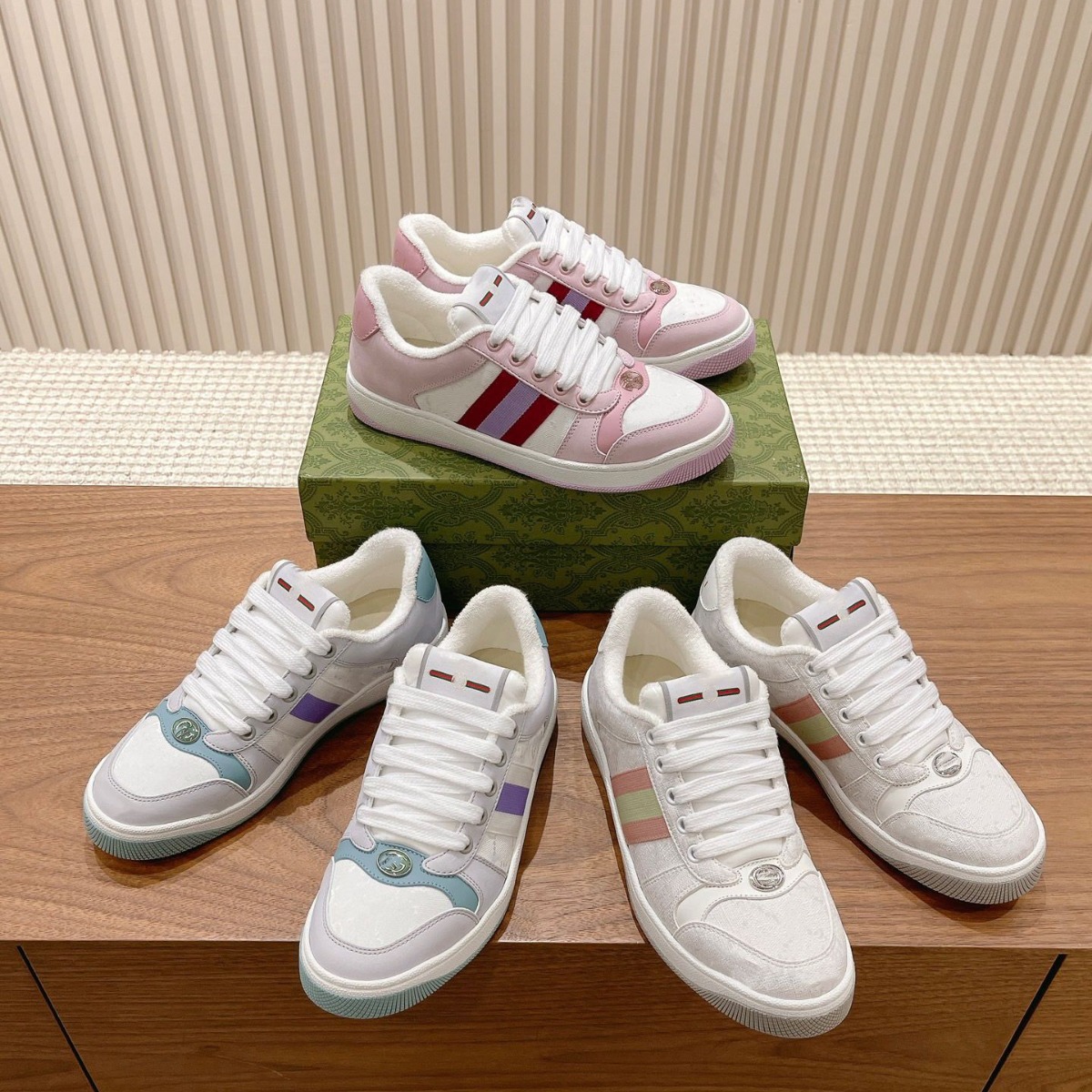 White sneakers for leisure, Collection Year 2024