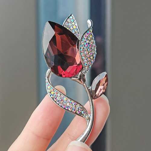 New Corsage Crystal Brooch Crystal Flower Brooch Women's Accessories Korean Luxurious and Attractive Pin High-end Temperament
