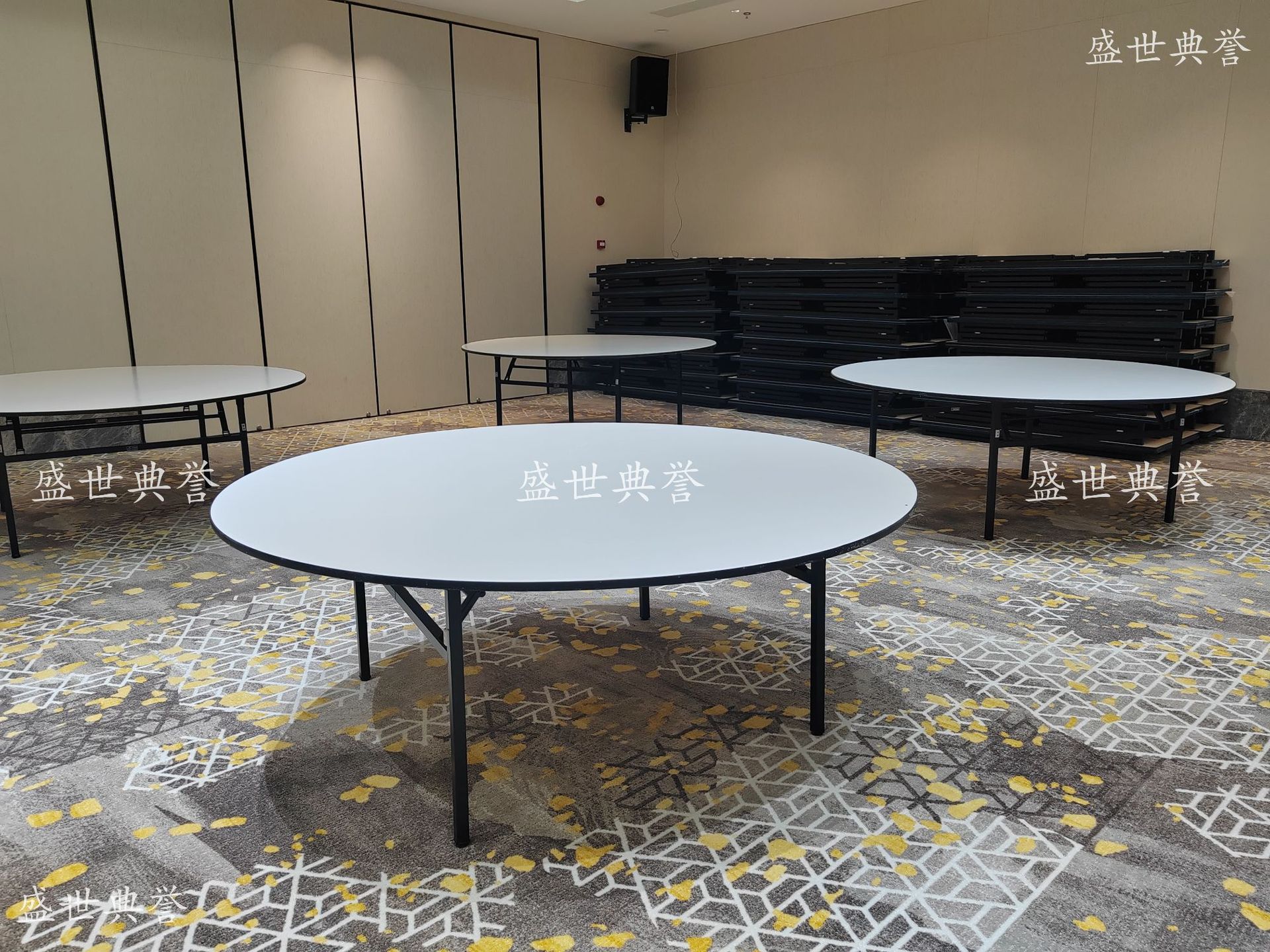 Suqian star hotel catering furniture restaurant wedding banquet folding round table theme wedding 12-person banquet 2-meter round table pic 2