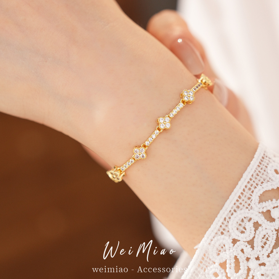 18 quilates de oro verdadero electronita de diamante de hierba de la suerte pulsera de flores ligera pulsera de nicho de lujo personalidad temperamento joyas de moda