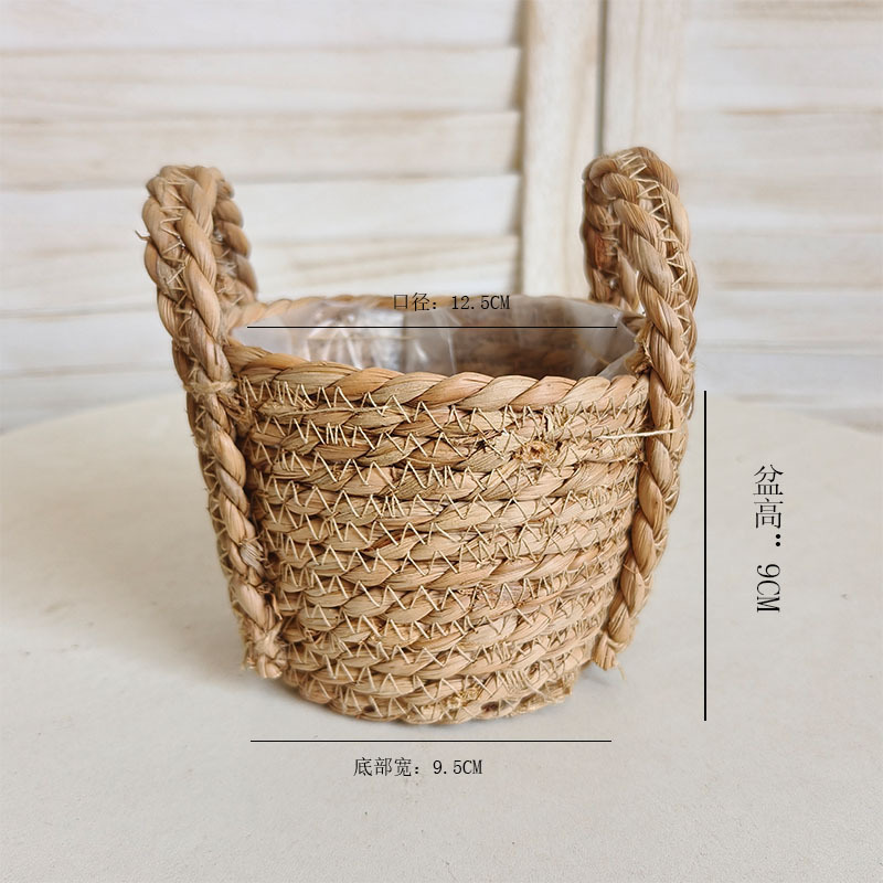 입 12cm 높이 10cm 나무 바닥