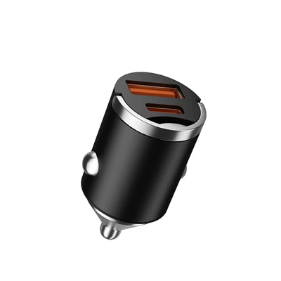 Fast Charging Car Cigarette — Mobil şarj cihazları
