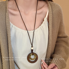 Ƥ������ľ�׺ε����朏͹������L�L��ë����ﶬ�r�К��|��Ů