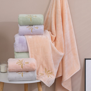 Wholesale Coral Velvet Towel Bath Towel Same Style Extra Thickened Face Towel Absorbent Soft Three-Piece Gift Bath Towel