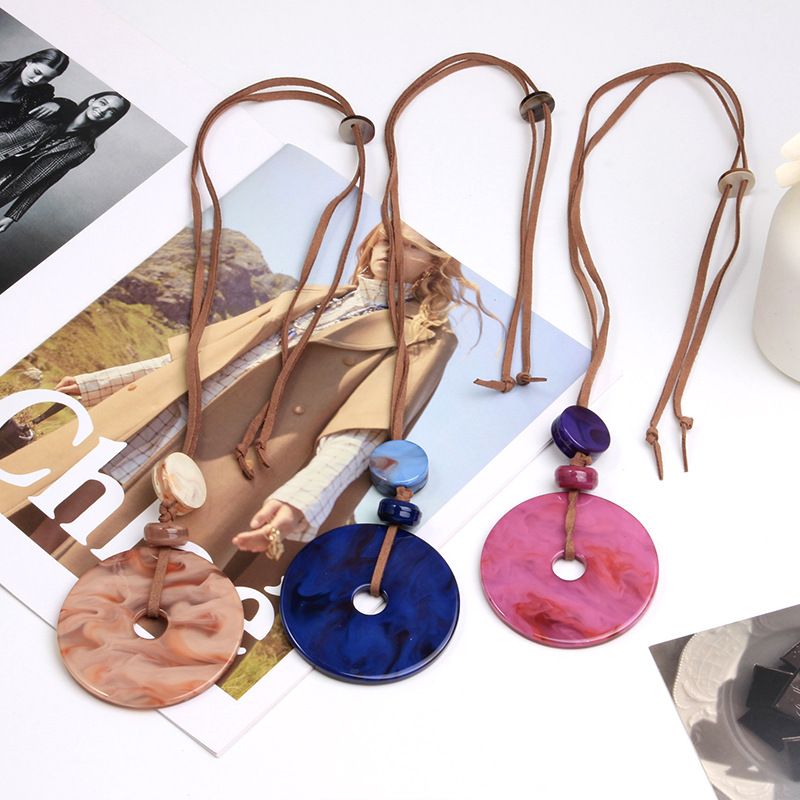 时尚彩色亚克力几何项链夸张毛衣链日韩时尚女性长项链批发详情4