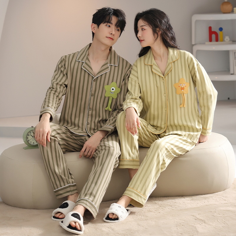 봄과 가을 새 커플 잠옷 여성용 긴 소매 카디건 편안한 홈 의류 남성 느슨한 커플 캐주얼 가을과 겨울 세트