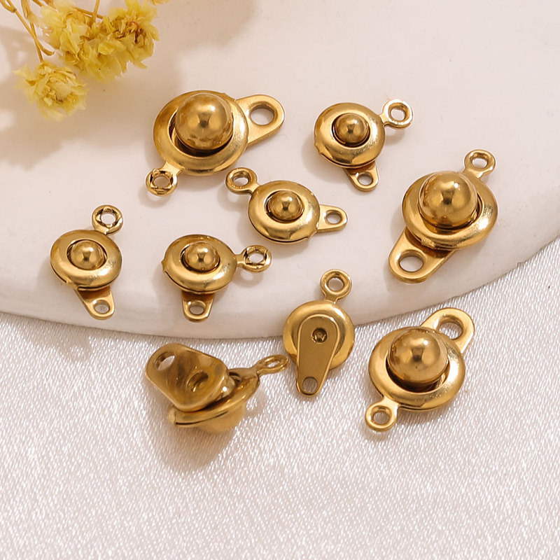 Simple Gold-Colored Round Snap Button, Made of Stainless Steel, with a Unique Design, for DIY Bracelet and Necklace Accessories Making Simple Gold-Colored Round Snap Button, Made of Stainless Steel, with a Unique Design, for DIY Bracelet and Necklace Accessories Making